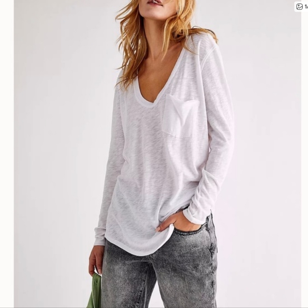 NWOT We The Free People Betty Long Sleeve Basic White Tee Size S